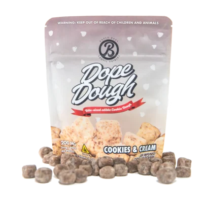 BAKED BAGS DOPE DOUGH - COOKIES & CREAM